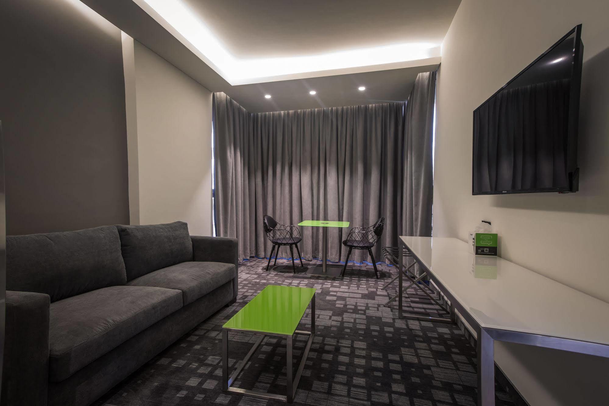 Studio 44 Бейрут Екстериор снимка