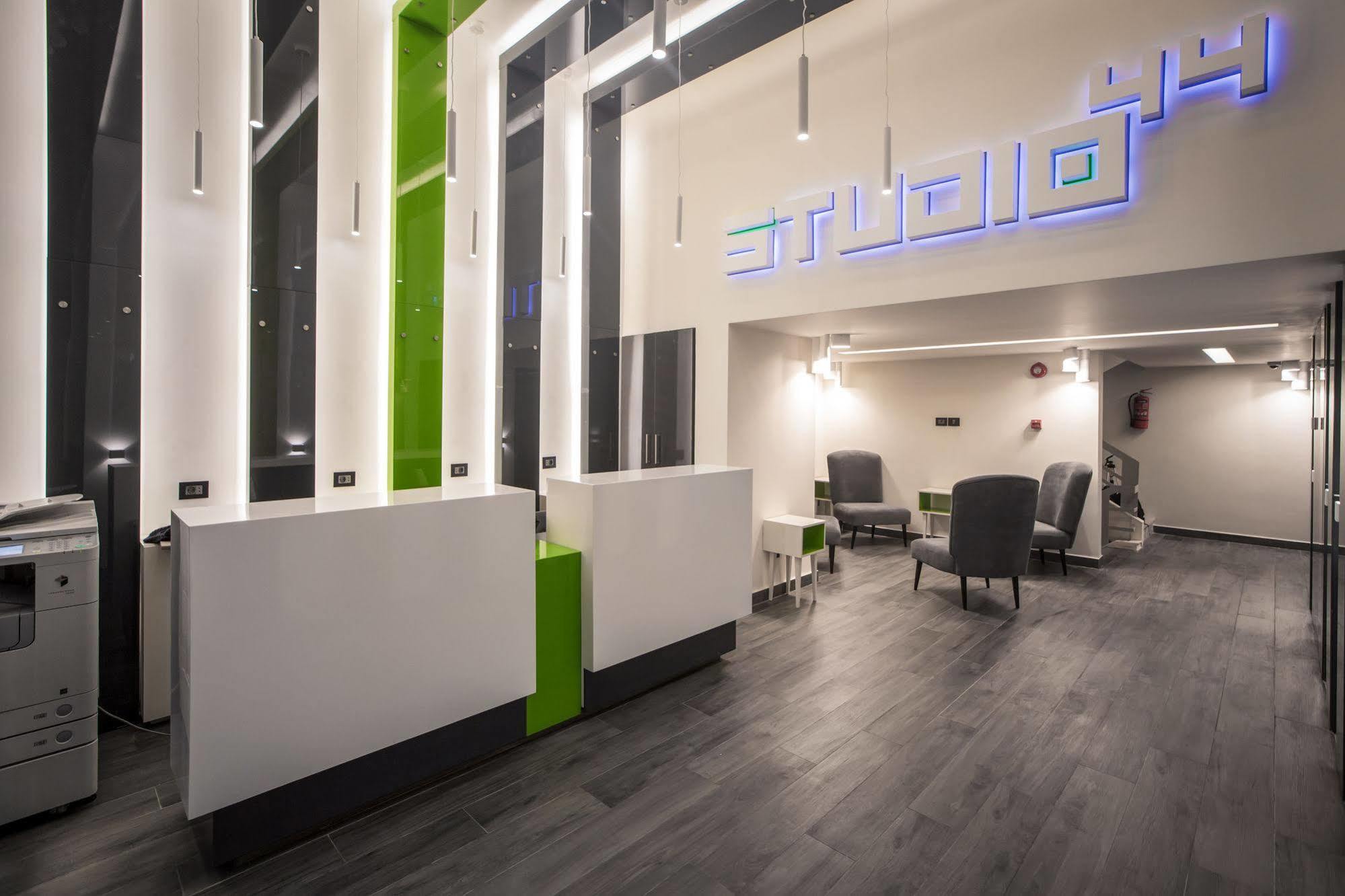 Studio 44 Бейрут Екстериор снимка